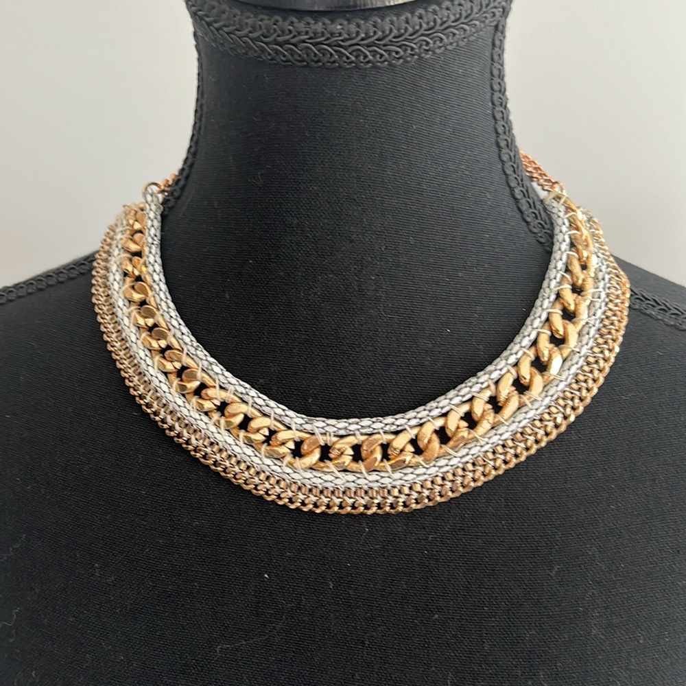 Set of necklaces